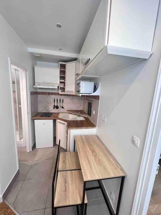 Super Appartement T2 Proche De Tour Eiffel Париж Екстериор снимка