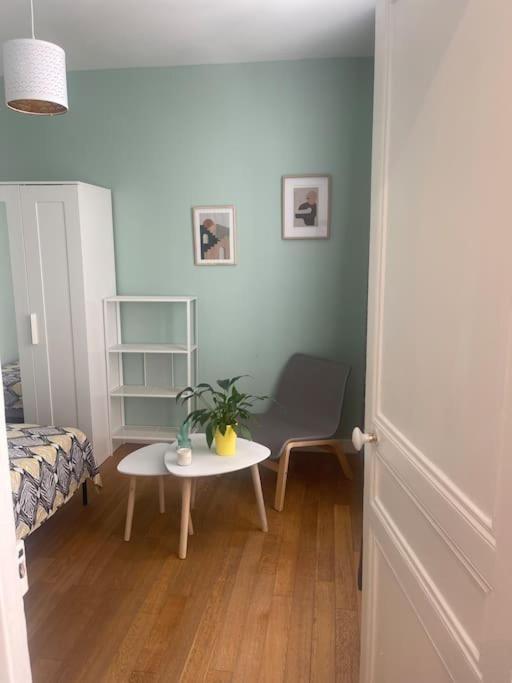 Super Appartement T2 Proche De Tour Eiffel Париж Екстериор снимка