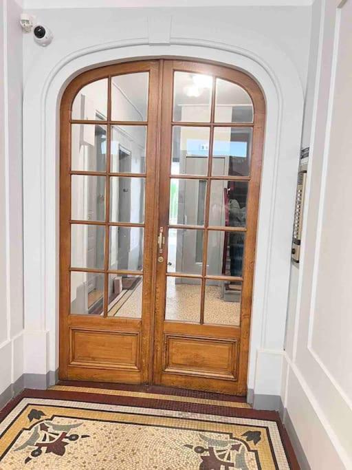 Super Appartement T2 Proche De Tour Eiffel Париж Екстериор снимка